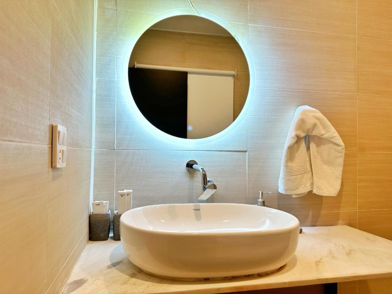The Avenue Hotel 이슬라마바드 외부 사진